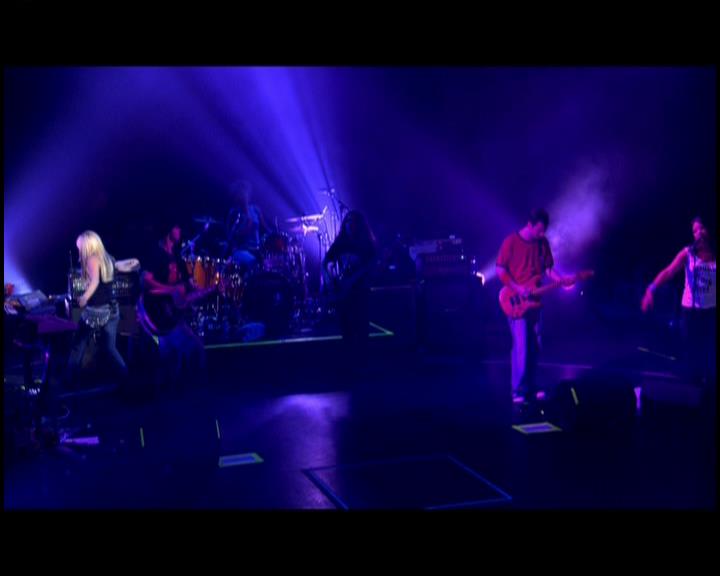 DailyDuff-dot-nl_GirlCanRockDVD-LiveInConcert1798.jpg DailyDuff-dot-nl_GirlCanRockDVD-LiveInConcert1798.jpg