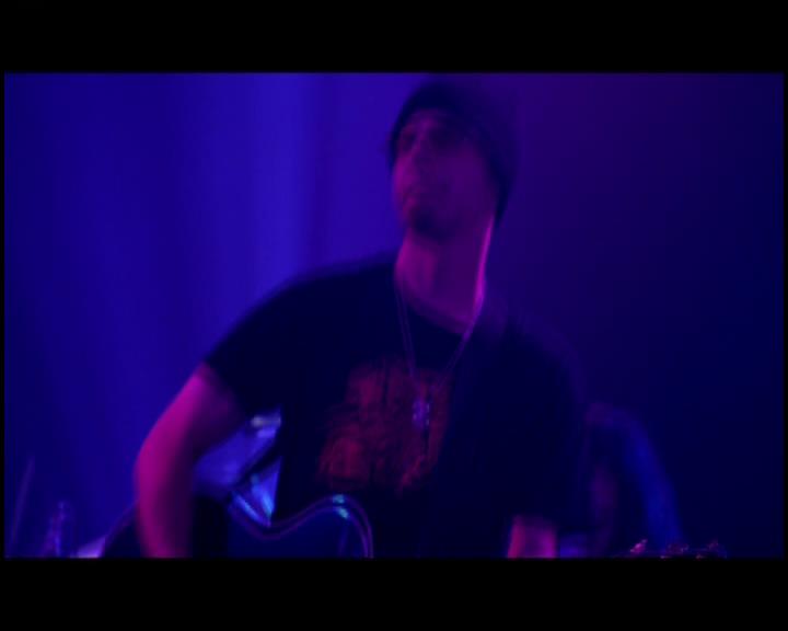 DailyDuff-dot-nl_GirlCanRockDVD-LiveInConcert1804.jpg DailyDuff-dot-nl_GirlCanRockDVD-LiveInConcert1804.jpg