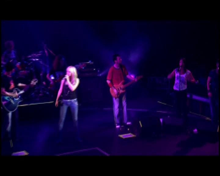 DailyDuff-dot-nl_GirlCanRockDVD-LiveInConcert1816.jpg DailyDuff-dot-nl_GirlCanRockDVD-LiveInConcert1816.jpg