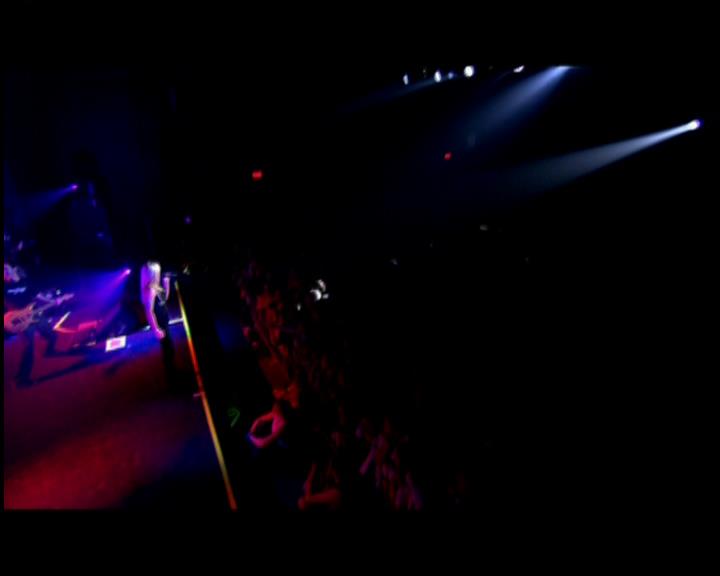 DailyDuff-dot-nl_GirlCanRockDVD-LiveInConcert1839.jpg DailyDuff-dot-nl_GirlCanRockDVD-LiveInConcert1839.jpg