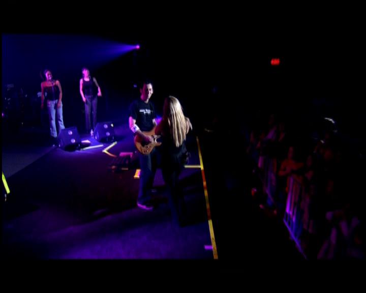 DailyDuff-dot-nl_GirlCanRockDVD-LiveInConcert1849.jpg DailyDuff-dot-nl_GirlCanRockDVD-LiveInConcert1849.jpg