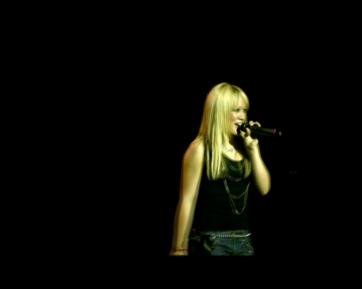 DailyDuff-dot-nl_GirlCanRockDVD-LiveInConcert1941.jpg DailyDuff-dot-nl_GirlCanRockDVD-LiveInConcert1941.jpg