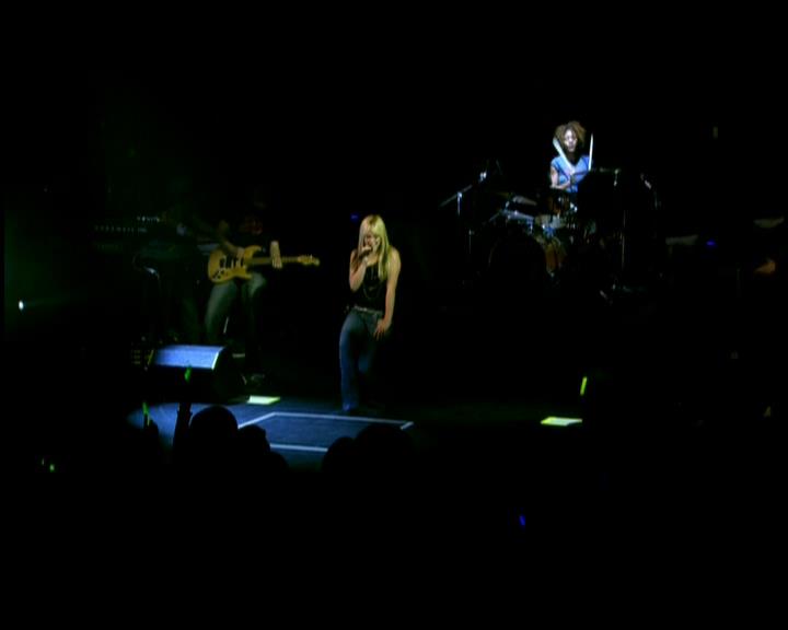 DailyDuff-dot-nl_GirlCanRockDVD-LiveInConcert2066.jpg DailyDuff-dot-nl_GirlCanRockDVD-LiveInConcert2066.jpg