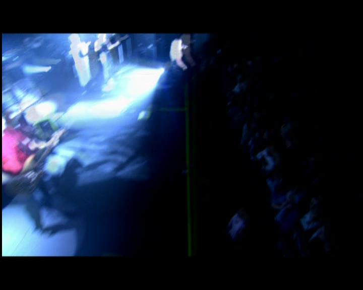 DailyDuff-dot-nl_GirlCanRockDVD-LiveInConcert2093.jpg DailyDuff-dot-nl_GirlCanRockDVD-LiveInConcert2093.jpg