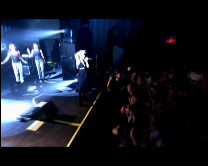 DailyDuff-dot-nl_GirlCanRockDVD-LiveInConcert2095.jpg DailyDuff-dot-nl_GirlCanRockDVD-LiveInConcert2095.jpg