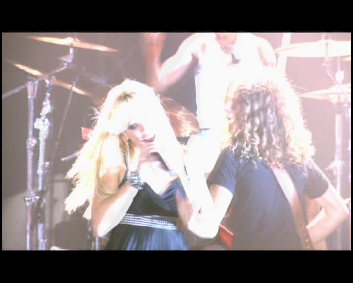 DailyDuff-dot-nl_GirlCanRockDVD-LiveInConcert2115.jpg DailyDuff-dot-nl_GirlCanRockDVD-LiveInConcert2115.jpg