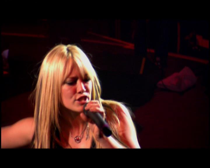 DailyDuff-dot-nl_GirlCanRockDVD-LiveInConcert2184.jpg DailyDuff-dot-nl_GirlCanRockDVD-LiveInConcert2184.jpg