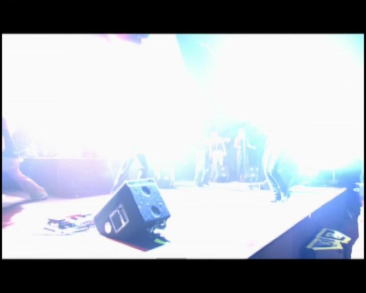 DailyDuff-dot-nl_GirlCanRockDVD-LiveInConcert2242.jpg DailyDuff-dot-nl_GirlCanRockDVD-LiveInConcert2242.jpg