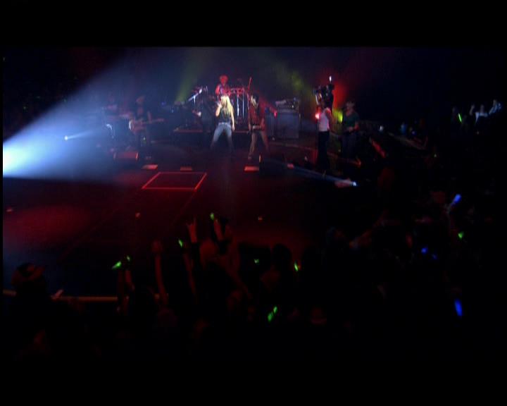 DailyDuff-dot-nl_GirlCanRockDVD-LiveInConcert2255.jpg DailyDuff-dot-nl_GirlCanRockDVD-LiveInConcert2255.jpg