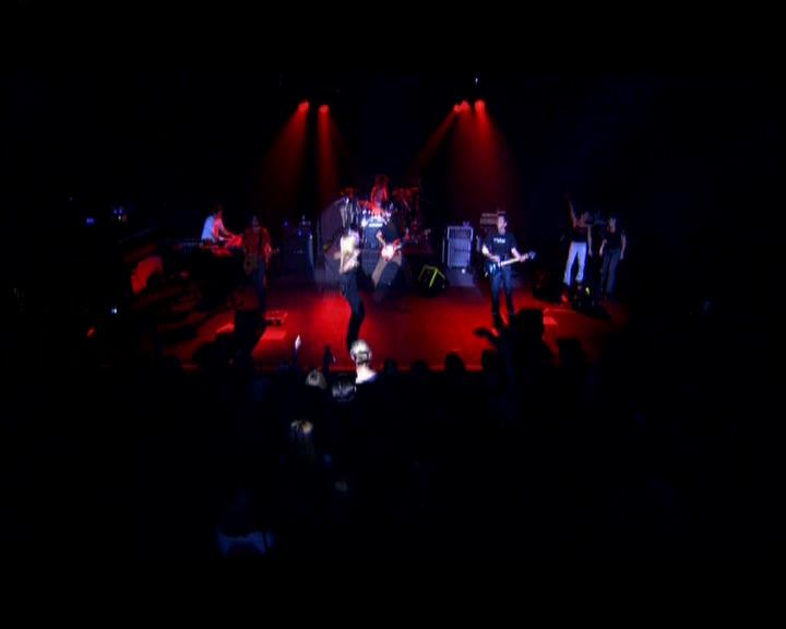 DailyDuff-dot-nl_GirlCanRockDVD-LiveInConcert2267.jpg DailyDuff-dot-nl_GirlCanRockDVD-LiveInConcert2267.jpg