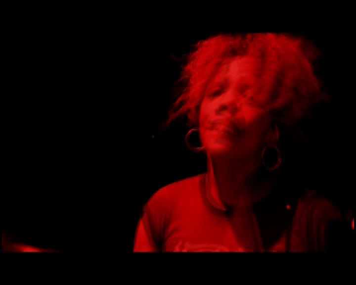 DailyDuff-dot-nl_GirlCanRockDVD-LiveInConcert2277.jpg DailyDuff-dot-nl_GirlCanRockDVD-LiveInConcert2277.jpg