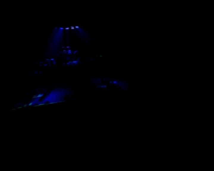 DailyDuff-dot-nl_GirlCanRockDVD-LiveInConcert2360.jpg DailyDuff-dot-nl_GirlCanRockDVD-LiveInConcert2360.jpg