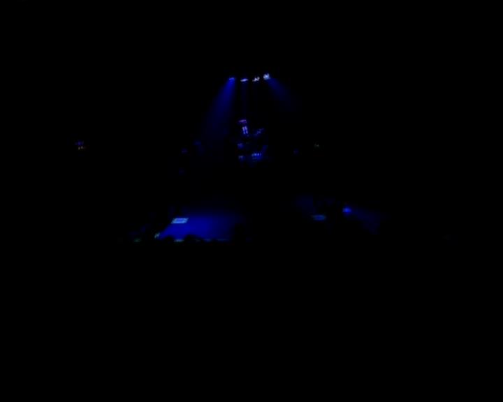 DailyDuff-dot-nl_GirlCanRockDVD-LiveInConcert2361.jpg DailyDuff-dot-nl_GirlCanRockDVD-LiveInConcert2361.jpg