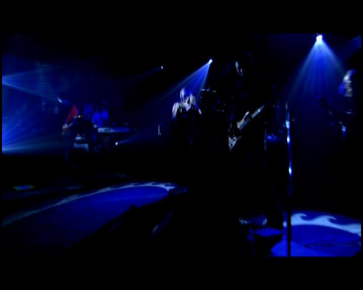 DailyDuff-dot-nl_GirlCanRockDVD-LiveInConcert2371.jpg DailyDuff-dot-nl_GirlCanRockDVD-LiveInConcert2371.jpg