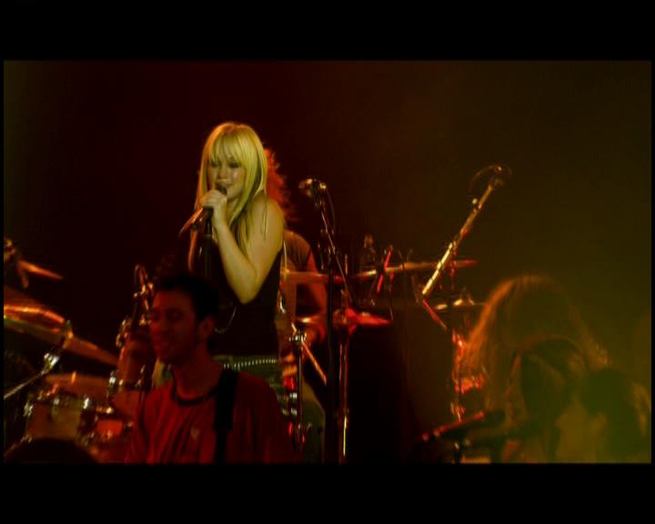 DailyDuff-dot-nl_GirlCanRockDVD-LiveInConcert2409.jpg DailyDuff-dot-nl_GirlCanRockDVD-LiveInConcert2409.jpg