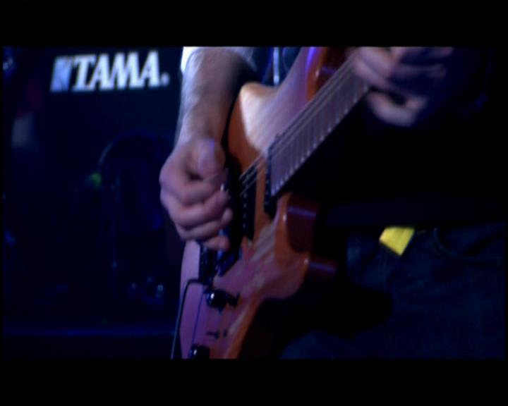 DailyDuff-dot-nl_GirlCanRockDVD-LiveInConcert2425.jpg DailyDuff-dot-nl_GirlCanRockDVD-LiveInConcert2425.jpg