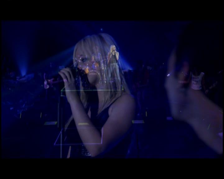 DailyDuff-dot-nl_GirlCanRockDVD-LiveInConcert2433.jpg DailyDuff-dot-nl_GirlCanRockDVD-LiveInConcert2433.jpg