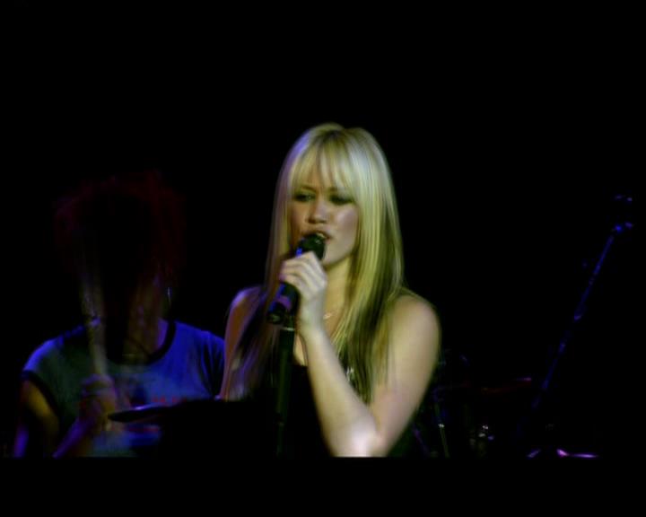 DailyDuff-dot-nl_GirlCanRockDVD-LiveInConcert2443.jpg DailyDuff-dot-nl_GirlCanRockDVD-LiveInConcert2443.jpg