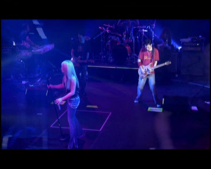 DailyDuff-dot-nl_GirlCanRockDVD-LiveInConcert2484.jpg DailyDuff-dot-nl_GirlCanRockDVD-LiveInConcert2484.jpg