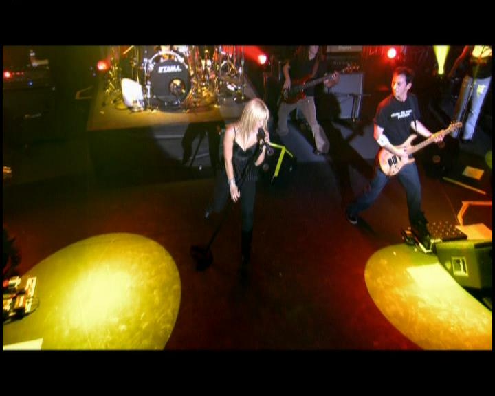 DailyDuff-dot-nl_GirlCanRockDVD-LiveInConcert2499.jpg DailyDuff-dot-nl_GirlCanRockDVD-LiveInConcert2499.jpg