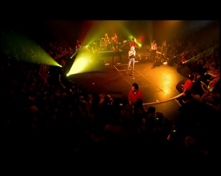 DailyDuff-dot-nl_GirlCanRockDVD-LiveInConcert2503.jpg DailyDuff-dot-nl_GirlCanRockDVD-LiveInConcert2503.jpg