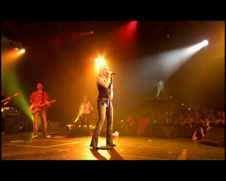 DailyDuff-dot-nl_GirlCanRockDVD-LiveInConcert2513.jpg DailyDuff-dot-nl_GirlCanRockDVD-LiveInConcert2513.jpg