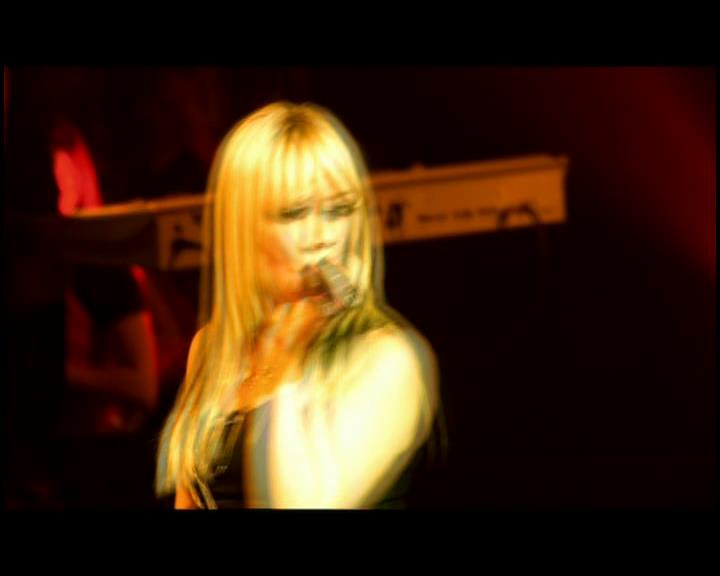 DailyDuff-dot-nl_GirlCanRockDVD-LiveInConcert2541.jpg DailyDuff-dot-nl_GirlCanRockDVD-LiveInConcert2541.jpg