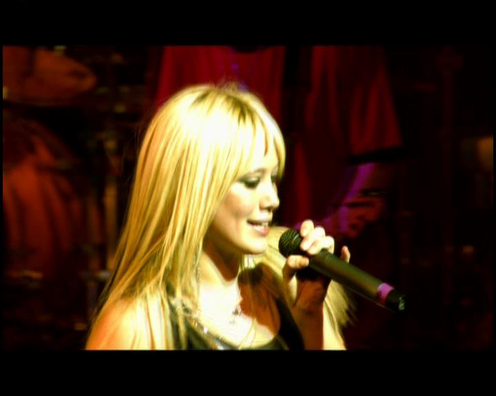 DailyDuff-dot-nl_GirlCanRockDVD-LiveInConcert2668.jpg