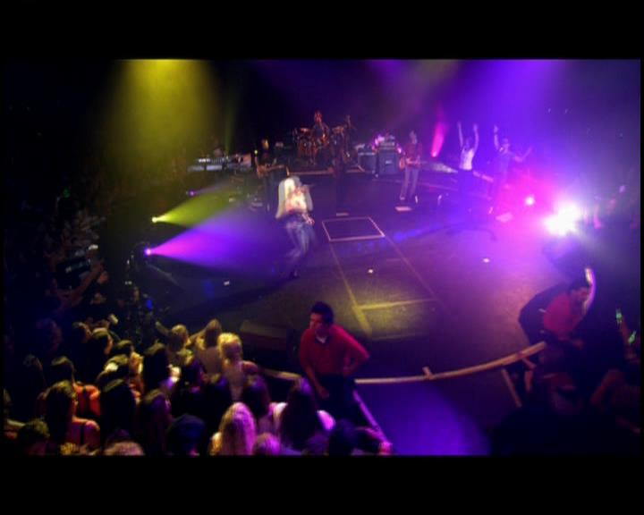 DailyDuff-dot-nl_GirlCanRockDVD-LiveInConcert2737.jpg DailyDuff-dot-nl_GirlCanRockDVD-LiveInConcert2737.jpg