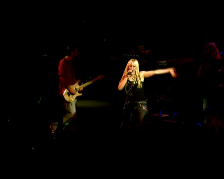DailyDuff-dot-nl_GirlCanRockDVD-LiveInConcert2796.jpg DailyDuff-dot-nl_GirlCanRockDVD-LiveInConcert2796.jpg
