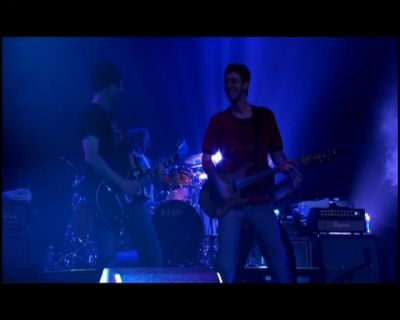 DailyDuff-dot-nl_GirlCanRockDVD-LiveInConcert0403.jpg