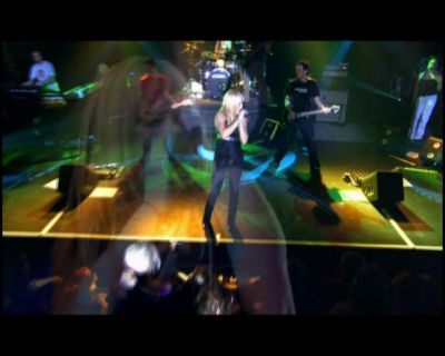 DailyDuff-dot-nl_GirlCanRockDVD-LiveInConcert0783.jpg