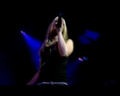 DailyDuff-dot-nl_GirlCanRockDVD-LiveInConcert1577.jpg