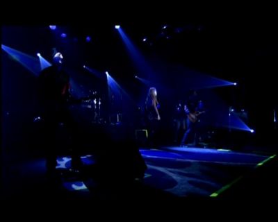 DailyDuff-dot-nl_GirlCanRockDVD-LiveInConcert2373.jpg