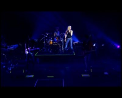 DailyDuff-dot-nl_GirlCanRockDVD-LiveInConcert2434.jpg