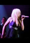 DailyDuff-dot-nl_GirlCanRockDVD-LiveInConcert0398.jpg