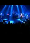 DailyDuff-dot-nl_GirlCanRockDVD-LiveInConcert0512.jpg