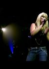 DailyDuff-dot-nl_GirlCanRockDVD-LiveInConcert0514.jpg