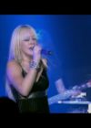 DailyDuff-dot-nl_GirlCanRockDVD-LiveInConcert0519.jpg