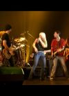 DailyDuff-dot-nl_GirlCanRockDVD-LiveInConcert0811.jpg