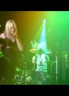 DailyDuff-dot-nl_GirlCanRockDVD-LiveInConcert0816.jpg