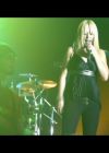 DailyDuff-dot-nl_GirlCanRockDVD-LiveInConcert0820.jpg