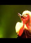 DailyDuff-dot-nl_GirlCanRockDVD-LiveInConcert1292.jpg