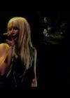 DailyDuff-dot-nl_GirlCanRockDVD-LiveInConcert1329.jpg