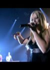 DailyDuff-dot-nl_GirlCanRockDVD-LiveInConcert2029.jpg