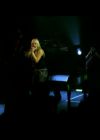 DailyDuff-dot-nl_GirlCanRockDVD-LiveInConcert2140.jpg