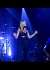 DailyDuff-dot-nl_GirlCanRockDVD-LiveInConcert2429.jpg