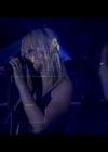 DailyDuff-dot-nl_GirlCanRockDVD-LiveInConcert2433.jpg