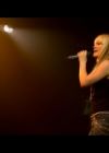 DailyDuff-dot-nl_GirlCanRockDVD-LiveInConcert2516.jpg