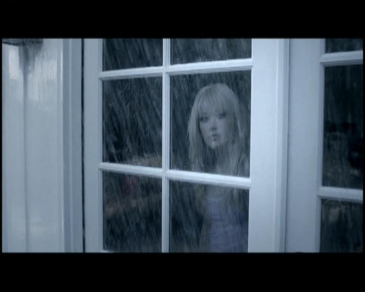 DailyDuff-dot-nl_GirlCanRockDVD-MusicVideoComeClean0005.jpg DailyDuff-dot-nl_GirlCanRockDVD-MusicVideoComeClean0005.jpg